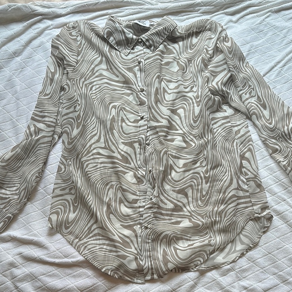 Mesh collared blouse